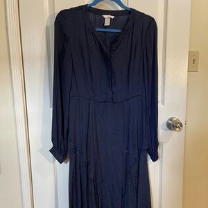 H&M Midi Dress long sleeve with bottom down front top